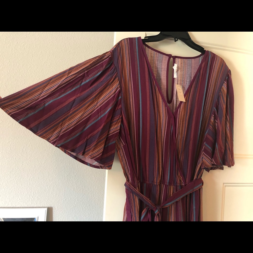 long flowy sleeved jumpsuit